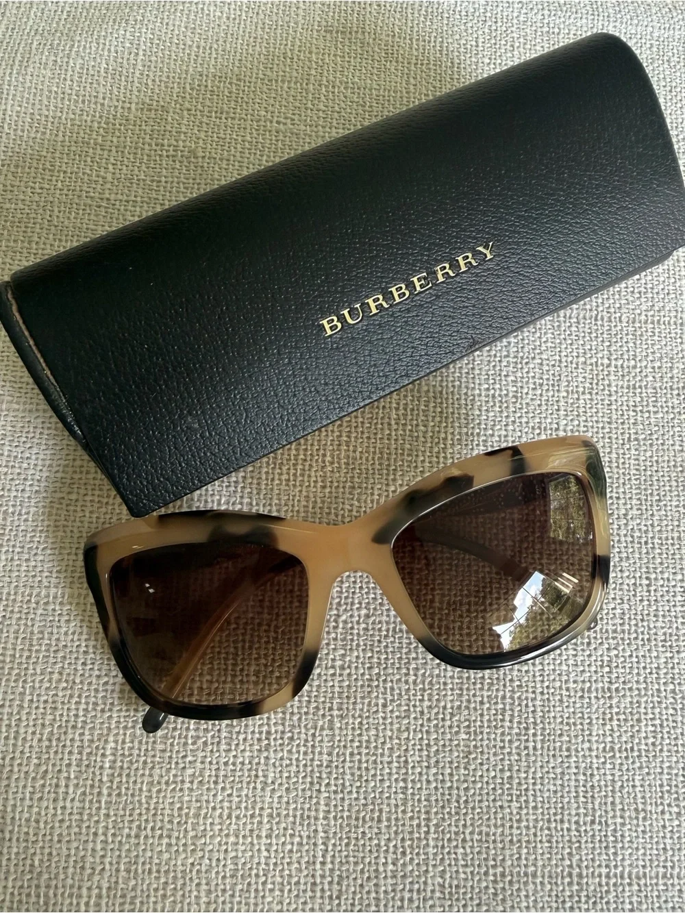 Burberry BE4207 Sunglasses